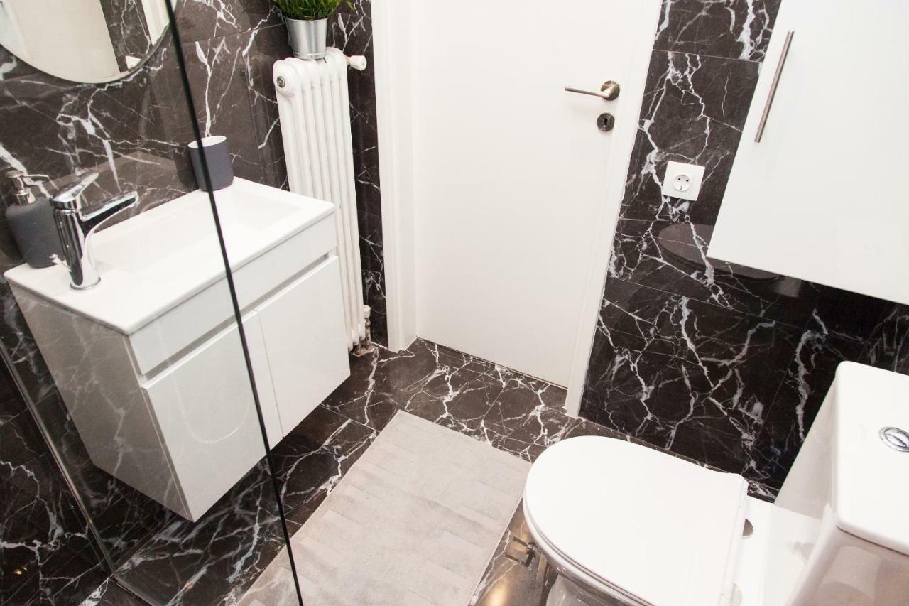 Luxurious Apartment In Athens Downtown Εξωτερικό φωτογραφία
